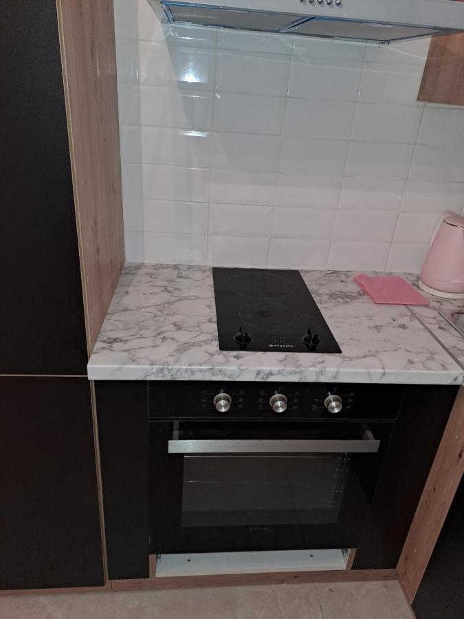 Luxury Apartment In Light House Beach Paphos Bagian luar foto